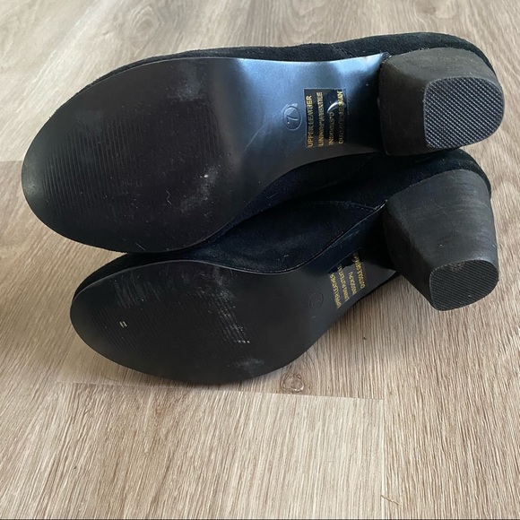 Ecote Urban Outfitters Alexandra Suede Slip On Booties - Picture 8 of 11